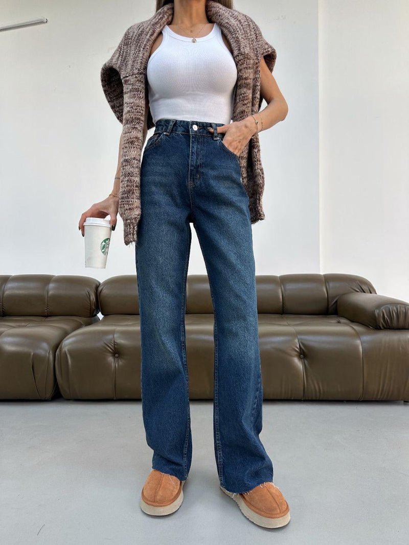 Relaxed Wide Jeans